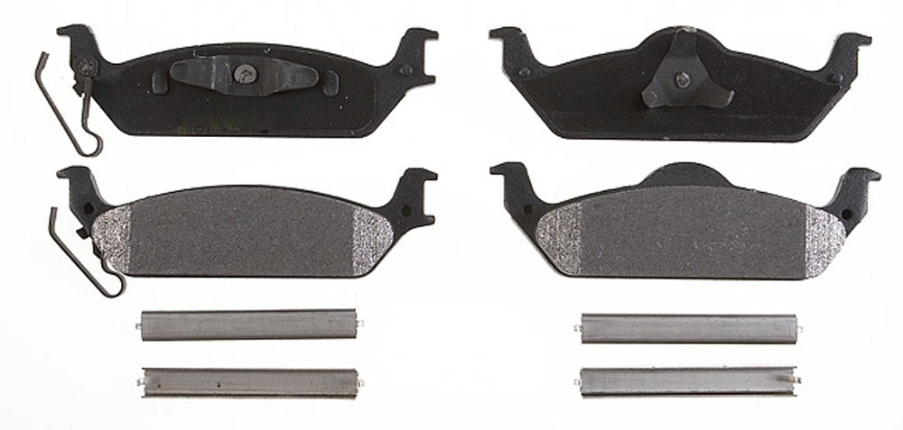 Raybestos Pgd963M Professional Grade Semi-Metallic Disc Brake Pad Set