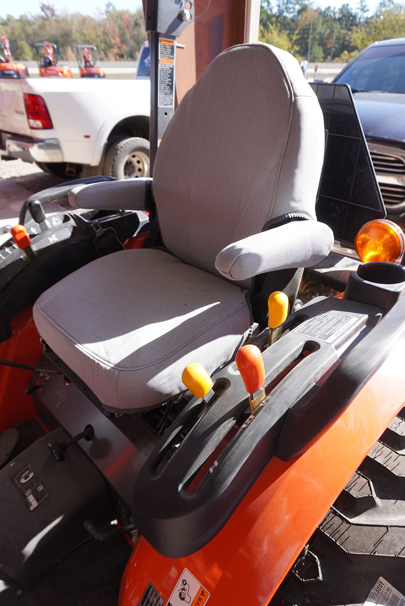 Durafit Seat Covers, Ku06 X7 Seat Covers For L3240, 3560,L3940,L4060,L4240,L4740,L5040,L5240,L5460,L5740,Bx2370,Bx23S,Bx25D,Lx33